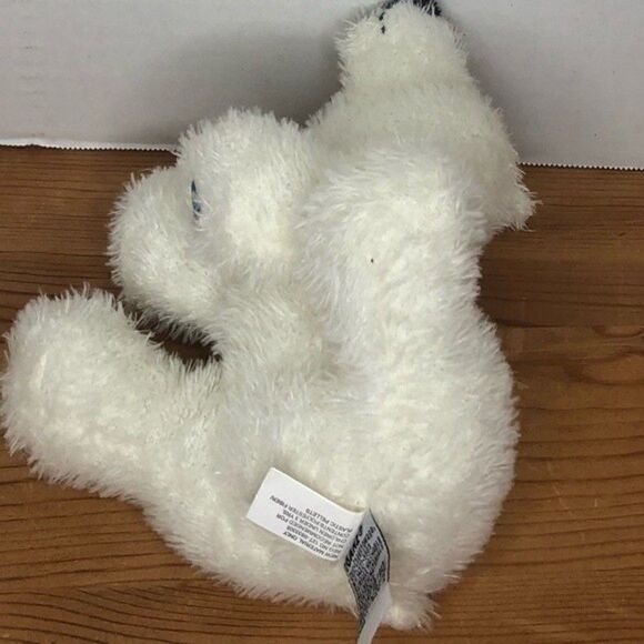 Ganz white polar bear - Picture 6 of 11